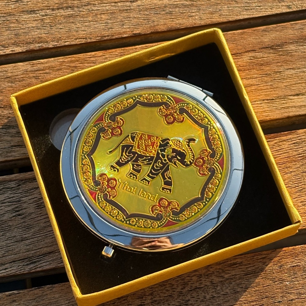 Gold Elephant Compact Mirror | From Thailand | Packaged in Box - Picture 2 of 5